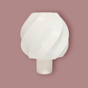 Lampara de mesa de color blanco. Modelo Cotton Candy, fabricada con impresion 3D.